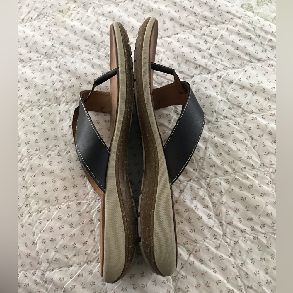 Clarks Sandals - Picture 2 of 6